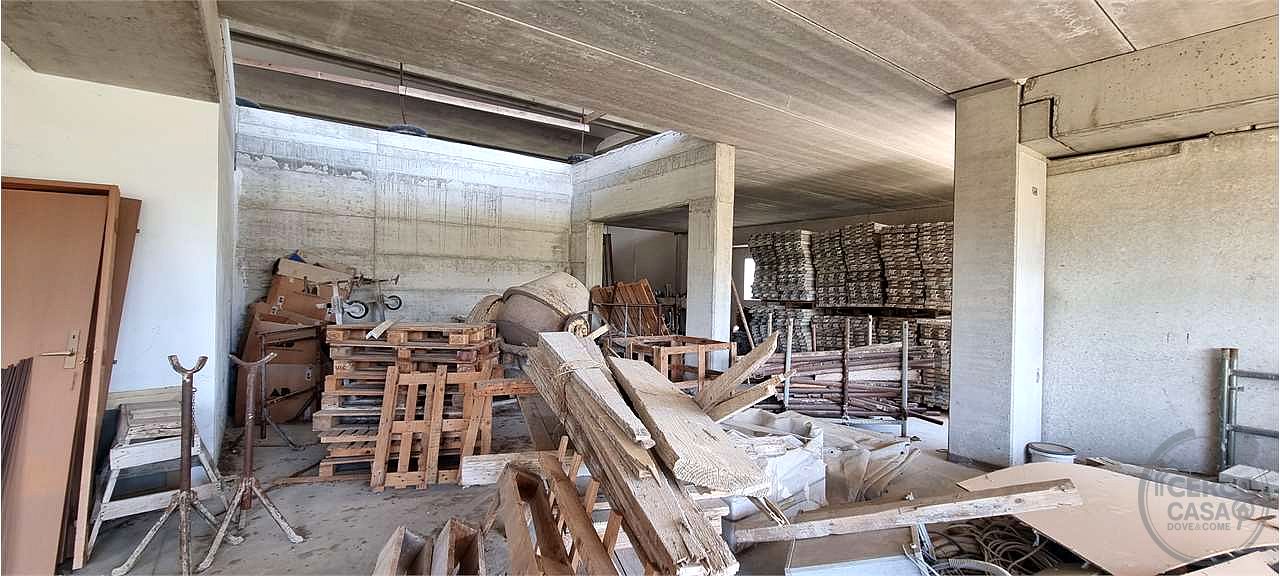 Capannone nella Zona Industriale di Perugia