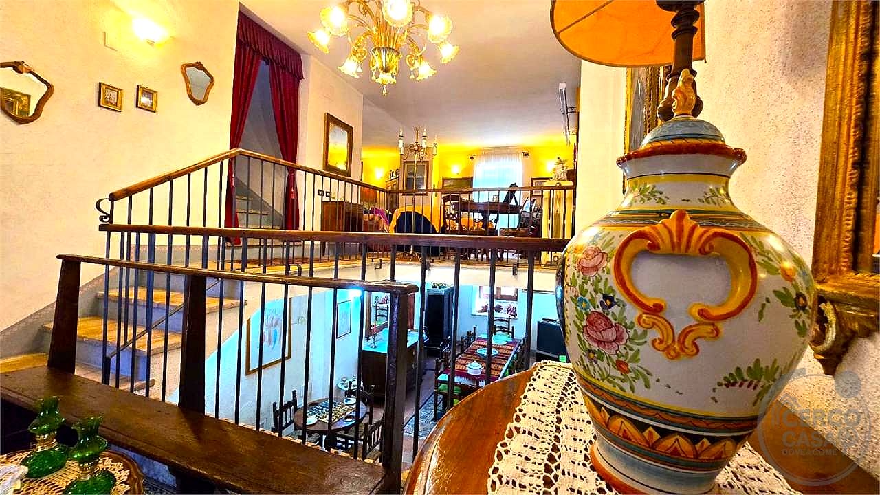 Casolare ristrutturato in vendita Solomeo Corciano - Corciano