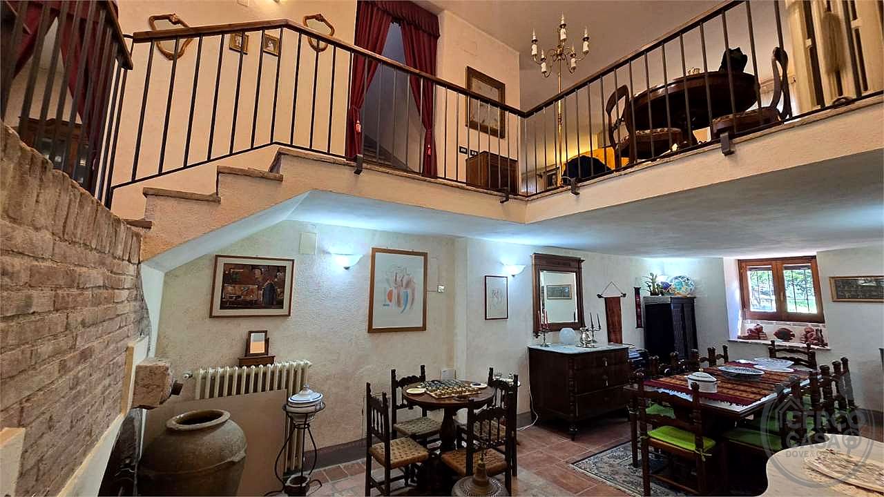 Casolare ristrutturato in vendita Solomeo Corciano