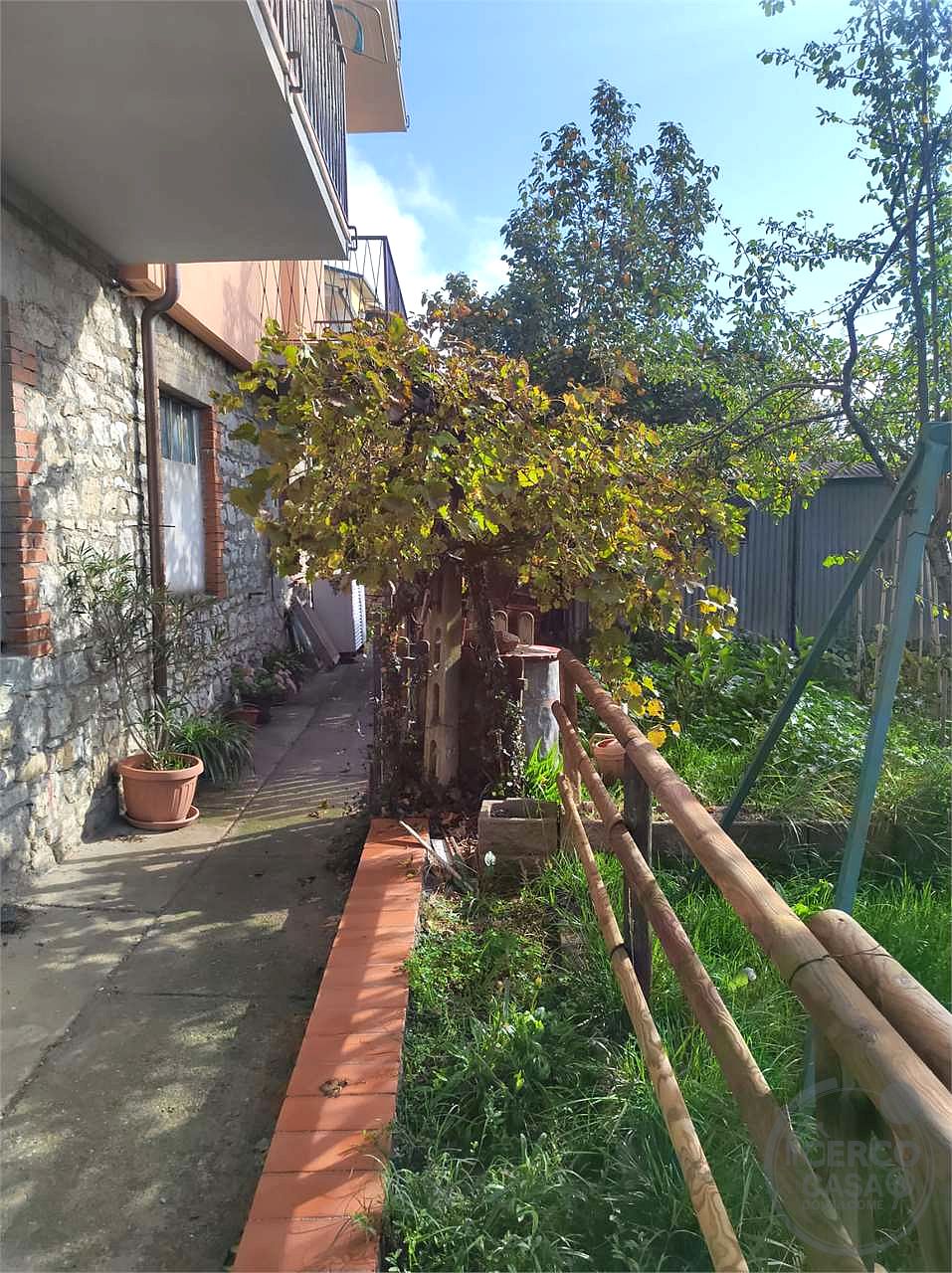 vendesi bifamiliare
