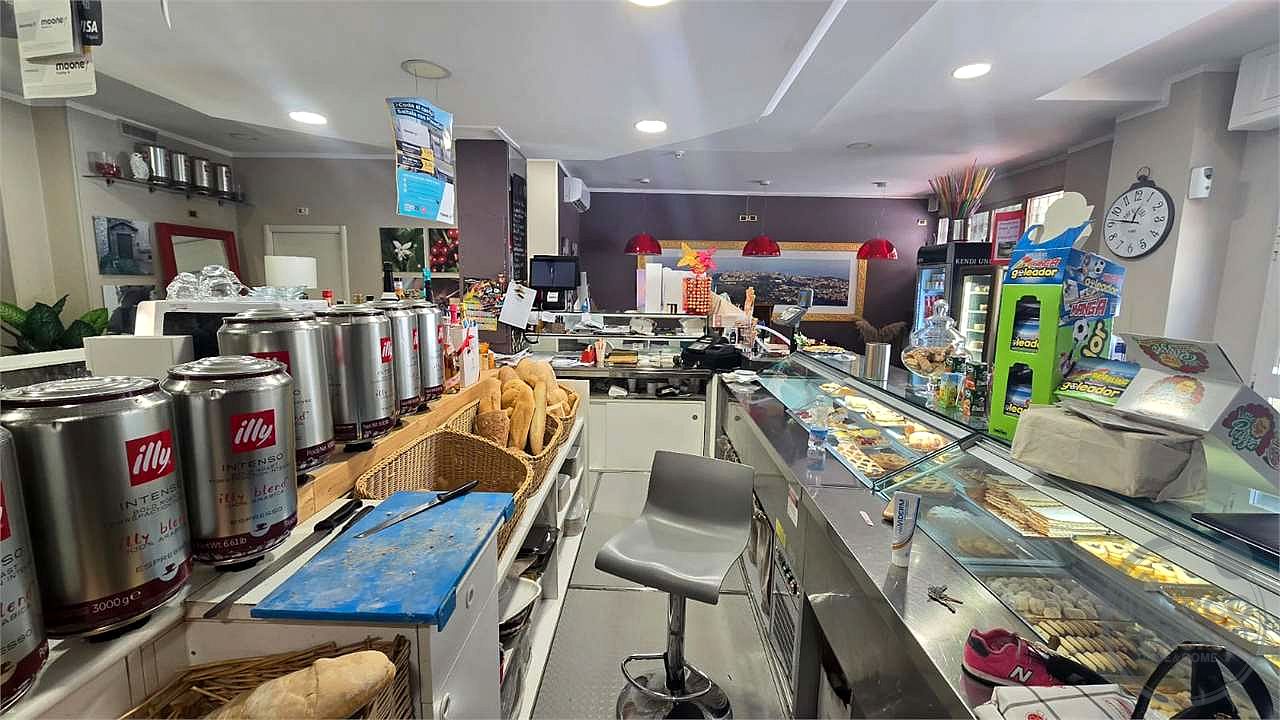 Bar pasticceria aperitivi San Martino in Colle