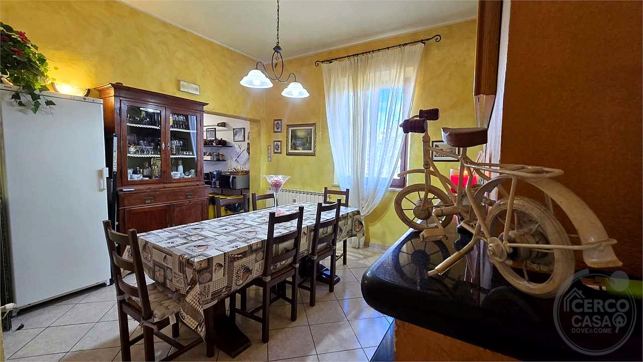 Appartamento ampi spazi ristrutturato. Torgiano