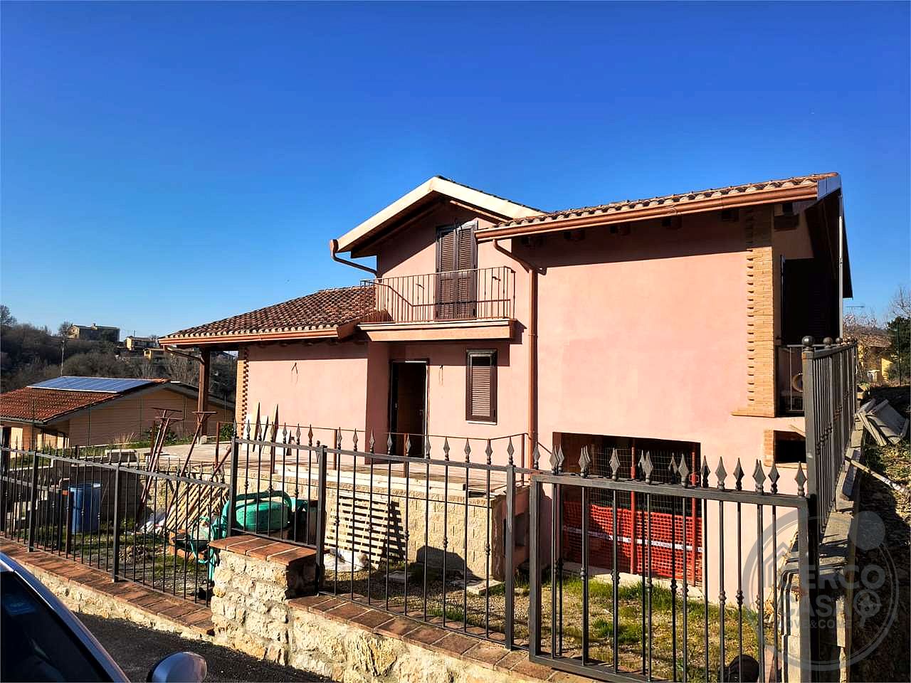 Villa a Magione (Perugia) località Sole Pineta