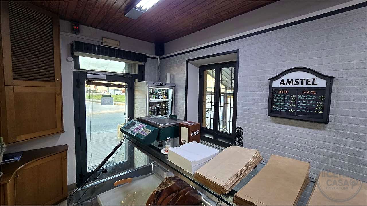 Bar, Tabacchi, Paninoteca in vendita a Magione