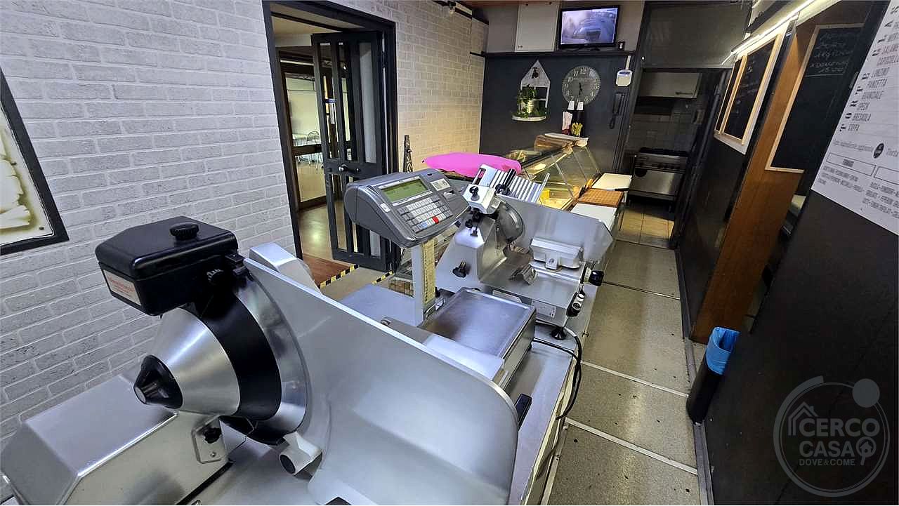 Bar, Tabacchi, Paninoteca in vendita a Magione