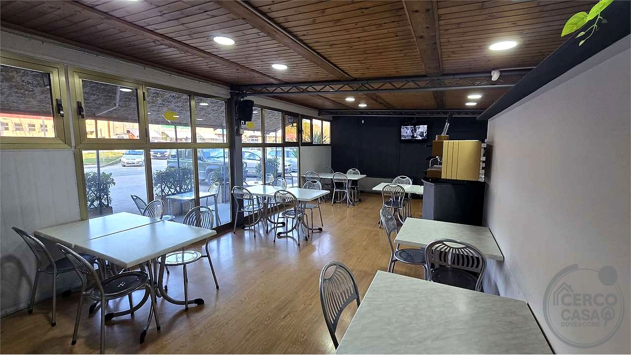 Bar, Tabacchi, Paninoteca in vendita a Magione