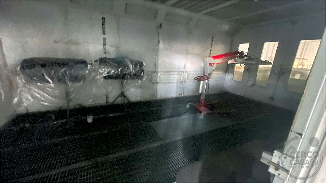 Carrozzeria in vendita