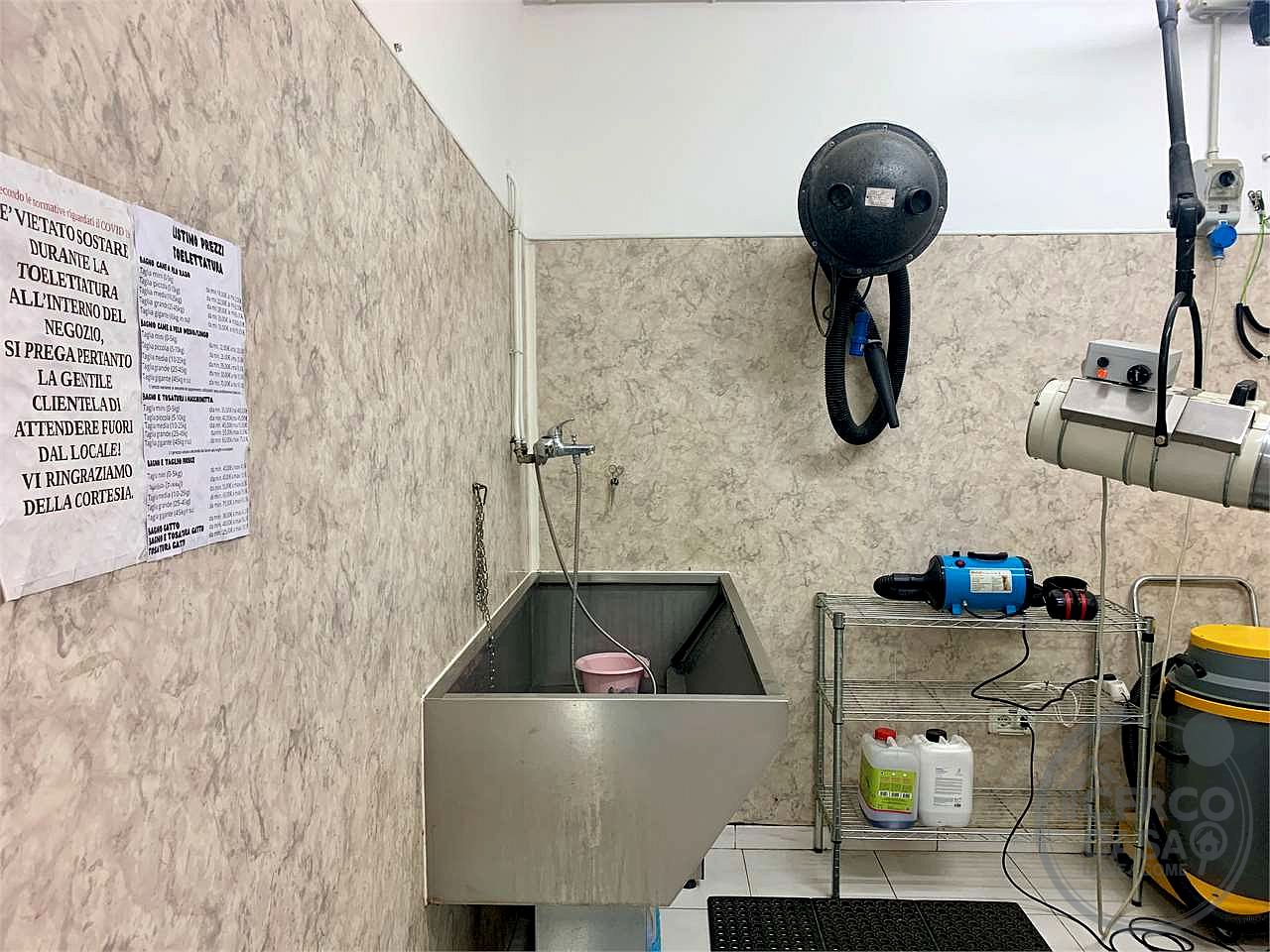 Negozio in Affitto a Bastia Umbra (PG)