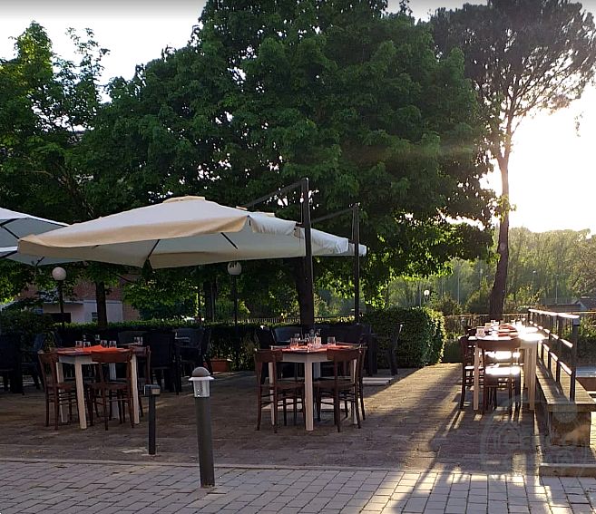 Pizzeria Ristorante in vendita via Settevalli Pg