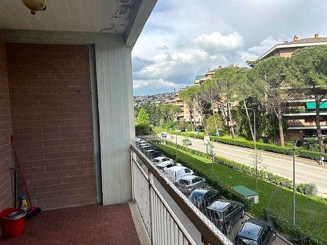 APPARTAMENTO COMPLETAMENTE RISTRUTTURATO
