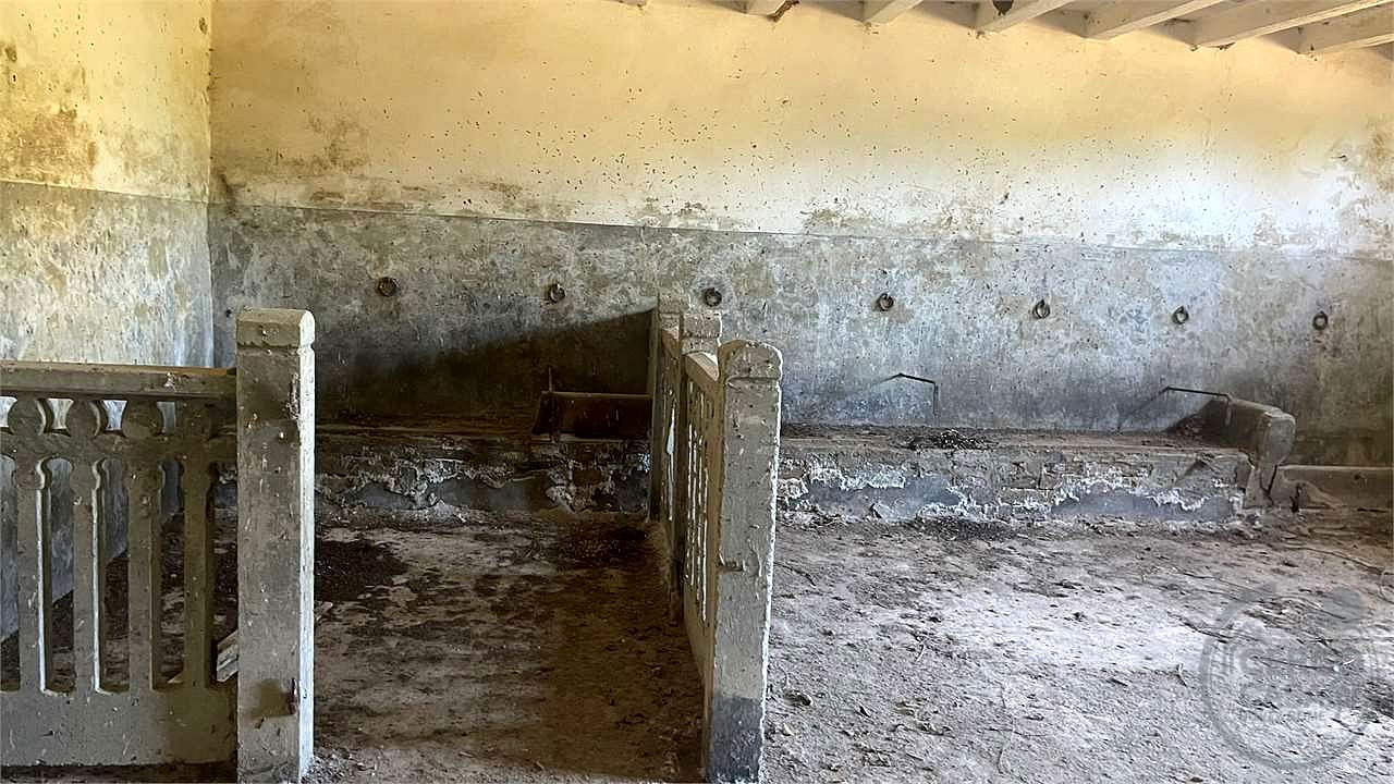 Casale con ampio terreno