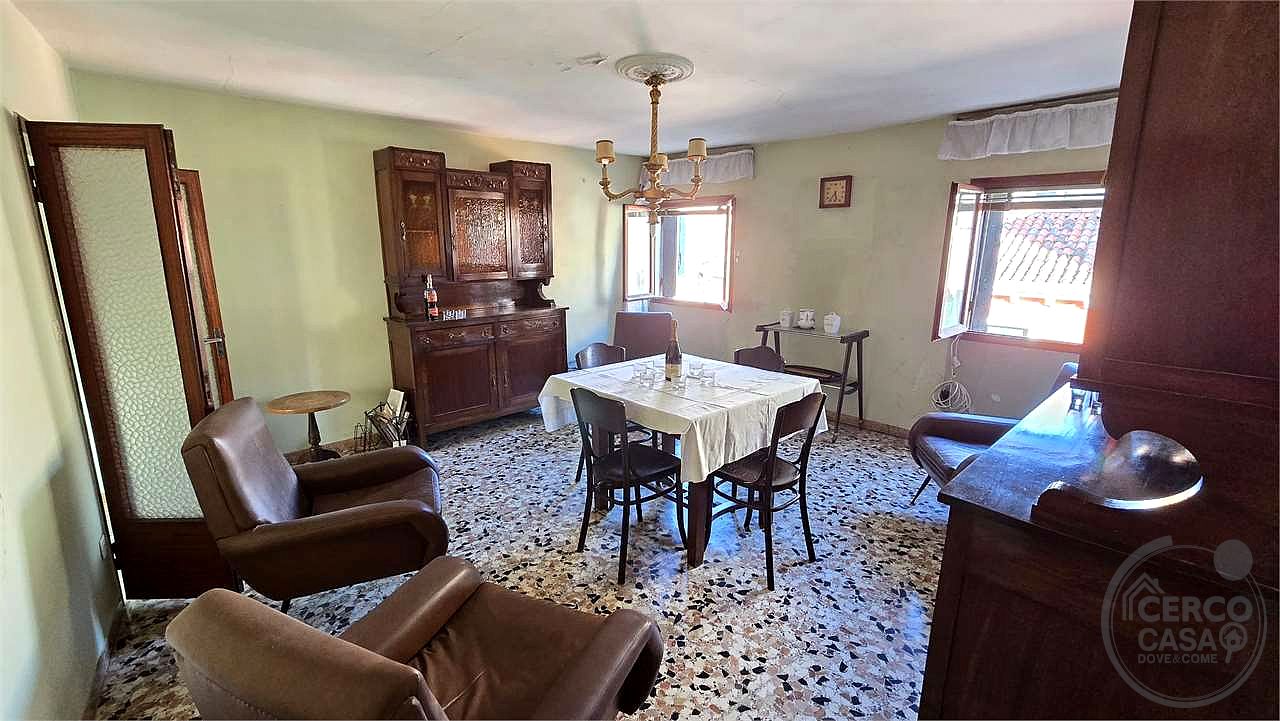 Appartamento terzo ultimo piano 136 mq. Cannaregio Ve.