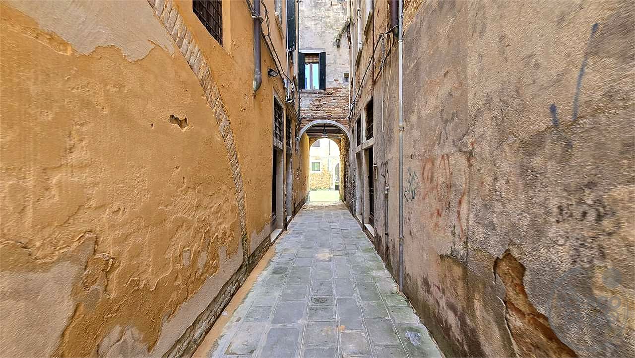 Appartamento terzo ultimo piano 136 mq. Cannaregio Ve.