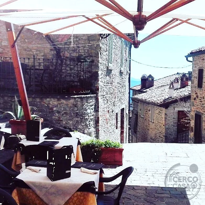 Vendesi Ristorante con Bar, Tabaccheria e Mini-Market – Monte Santa Maria Tiberina (PG)