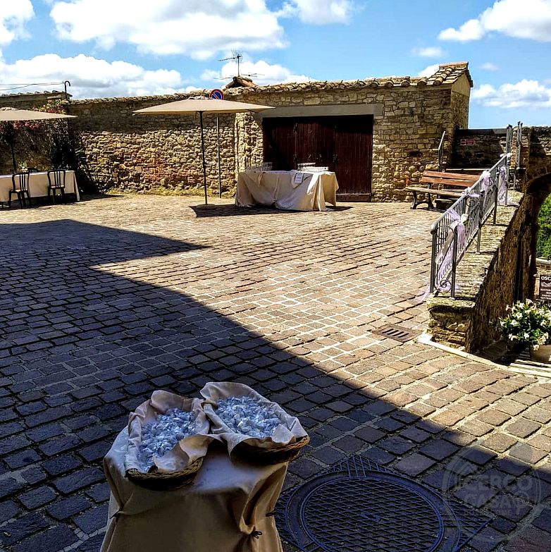 Gestione Ristorante con Bar, Tabaccheria e Mini-Market – Monte Santa Maria Tiberina (PG)