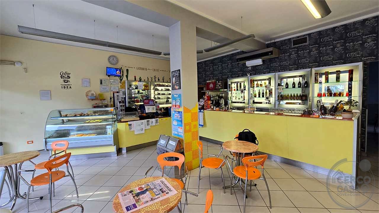 Vendesi Bar Tabacchi Strada Pievaiola Località Castel del Piano Pg