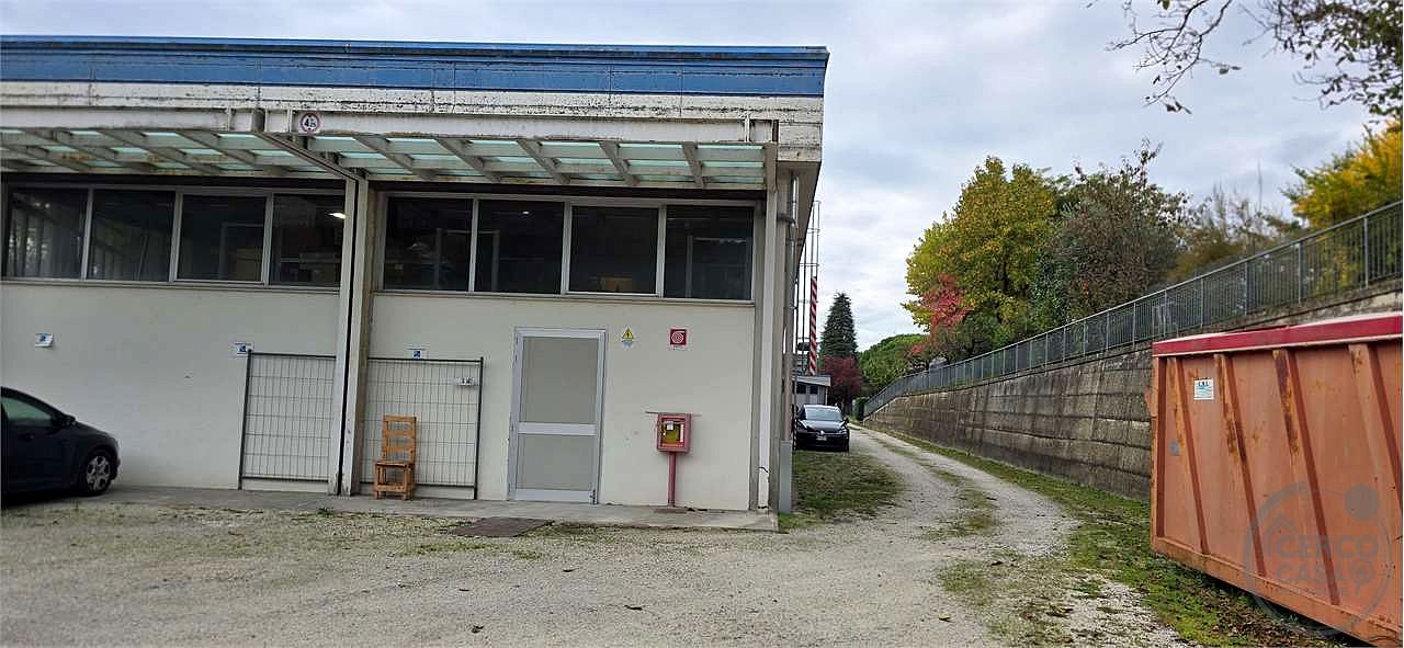 Opificio industriale con abitazione in Sansepolcro(AR)