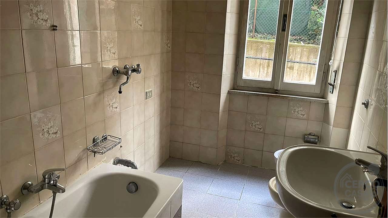 Perugia – Monteluce | Ampio appartamento con garage, cantina e soffitta