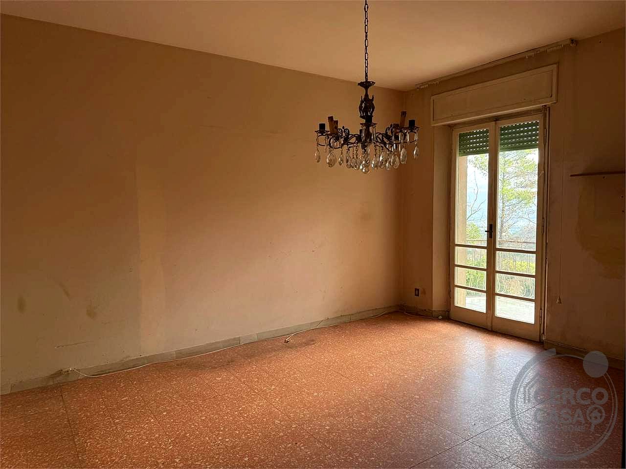 Perugia – Monteluce | Ampio appartamento con garage, cantina e soffitta