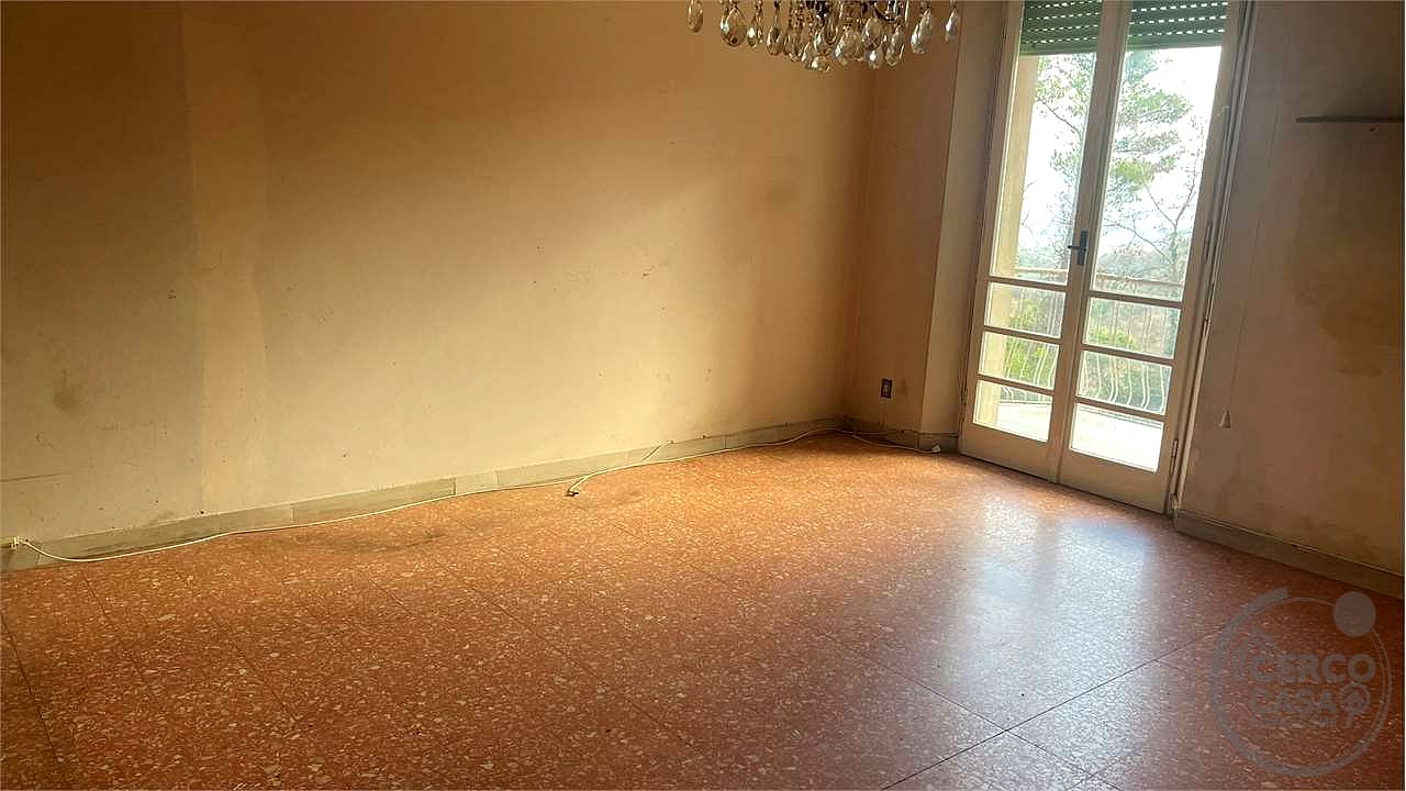 Perugia – Monteluce | Ampio appartamento con garage, cantina e soffitta