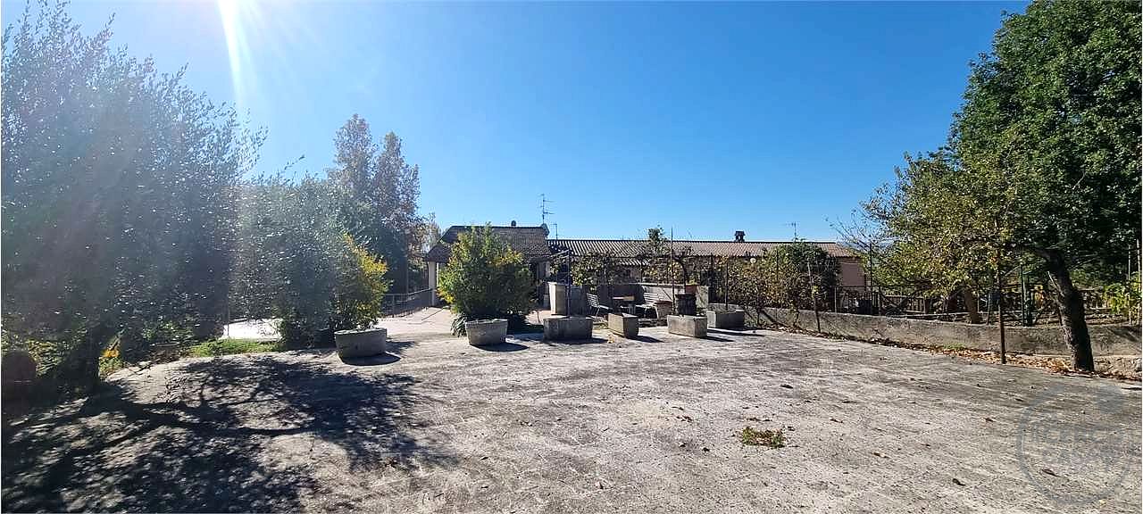Casa a Campello sul Clutunno - Italy - Perugia