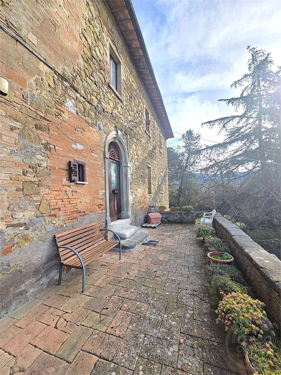 Magione - in zona residenziale e campagna - Magione
