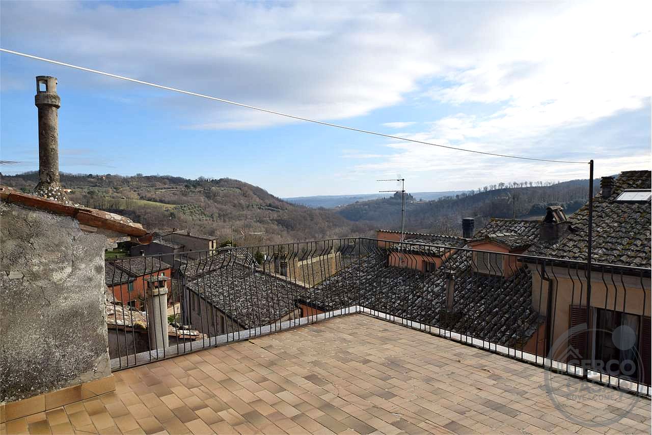 Cielo terra con terrazzo panoramico a Castel Viscardo