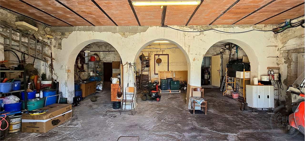 Casolare di campagna con terreno privato – Piccione, Perugia