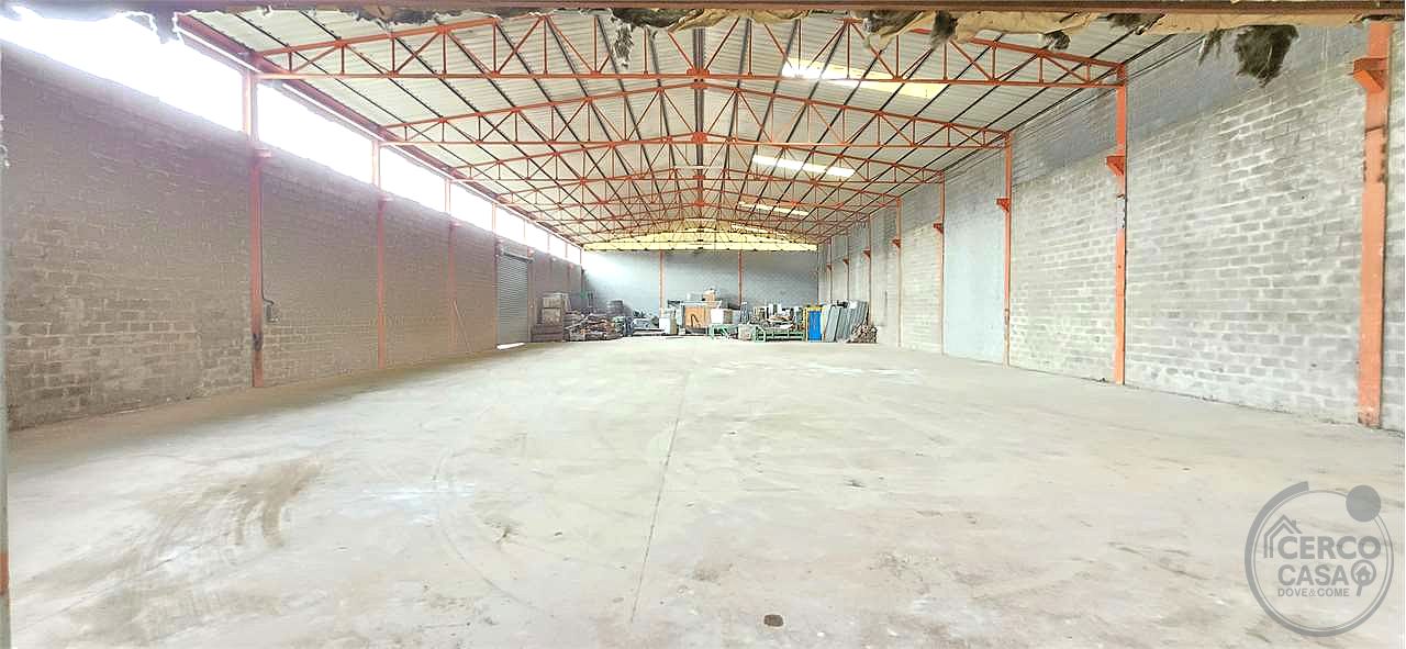 Porzione di capannone Resina (PG)