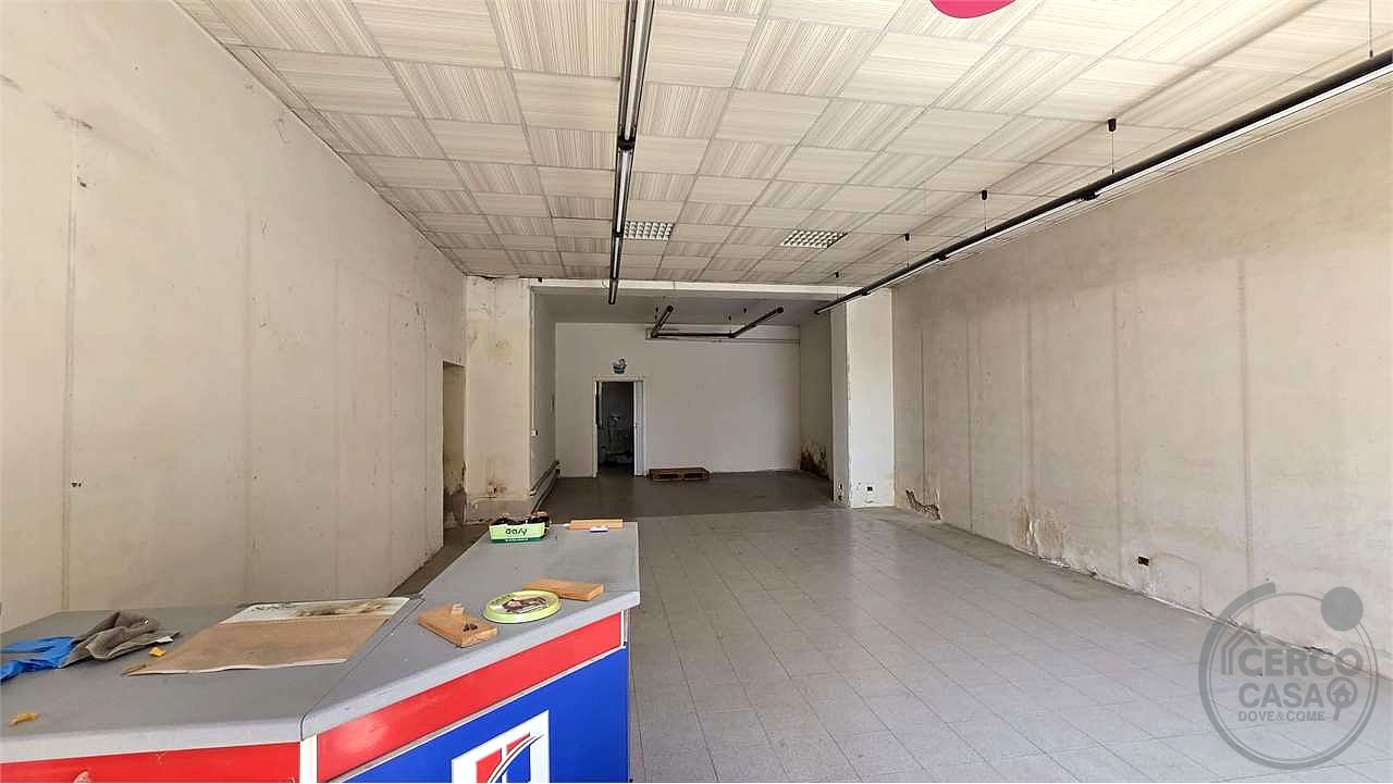 Locale commerciale 140 mq Viale San Sisto Perugia