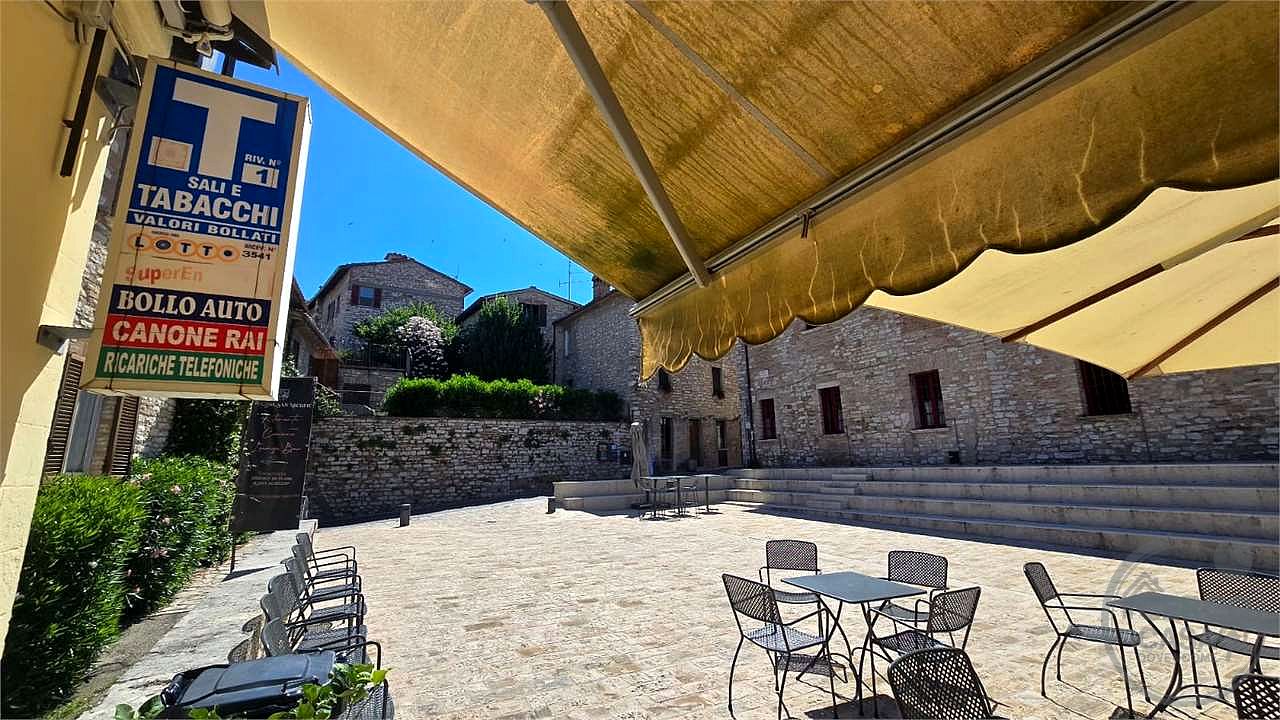Bar Tabacchi Gelateria Lotto vendesi Corciano