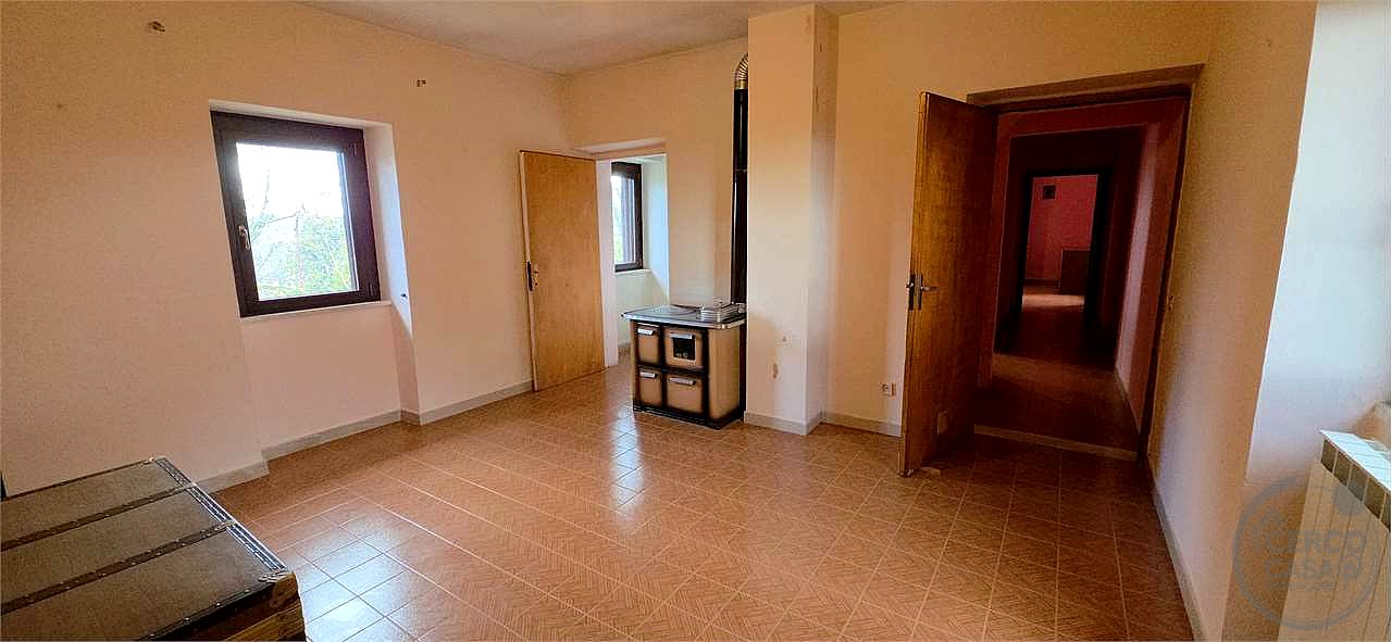 Casa unifamiliare in vendita a Gubbio – impianto fotovoltaico 6Kw