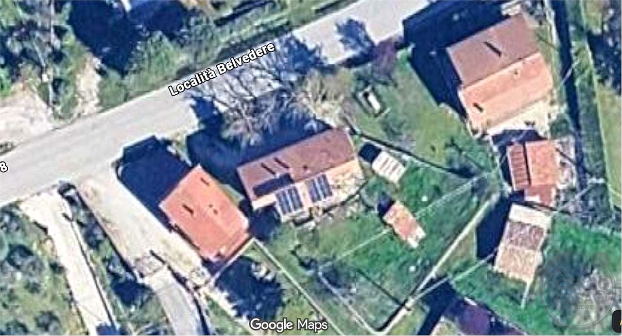 Casa unifamiliare in vendita a Gubbio – impianto fotovoltaico 6Kw