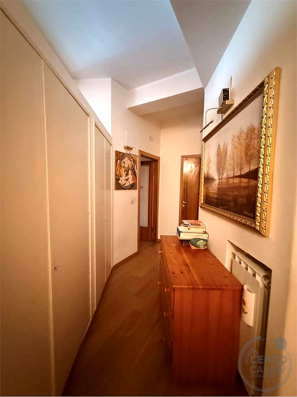 Perugia, via XX Settembre, appartamento ristrutturato