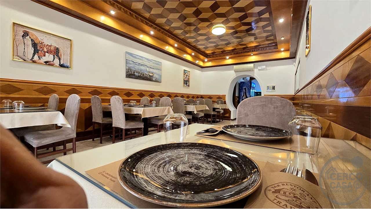 Ristorante bar in vendita a Ponte San Giovanni zona centrale