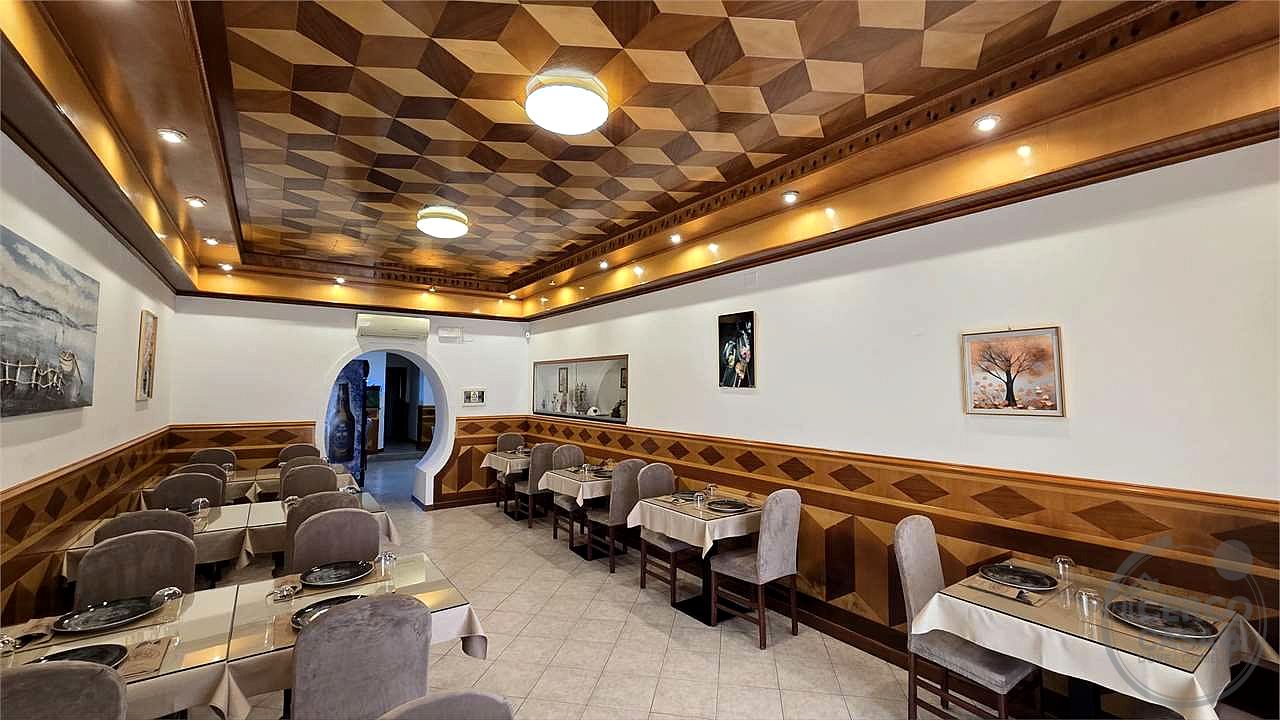 Ristorante bar in vendita a Ponte San Giovanni zona centrale