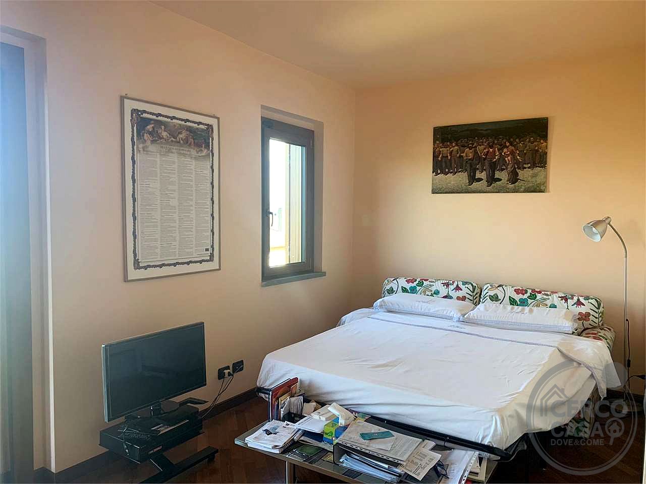 Prestigiosa villa indipendente parco, piscina e vista panoramica