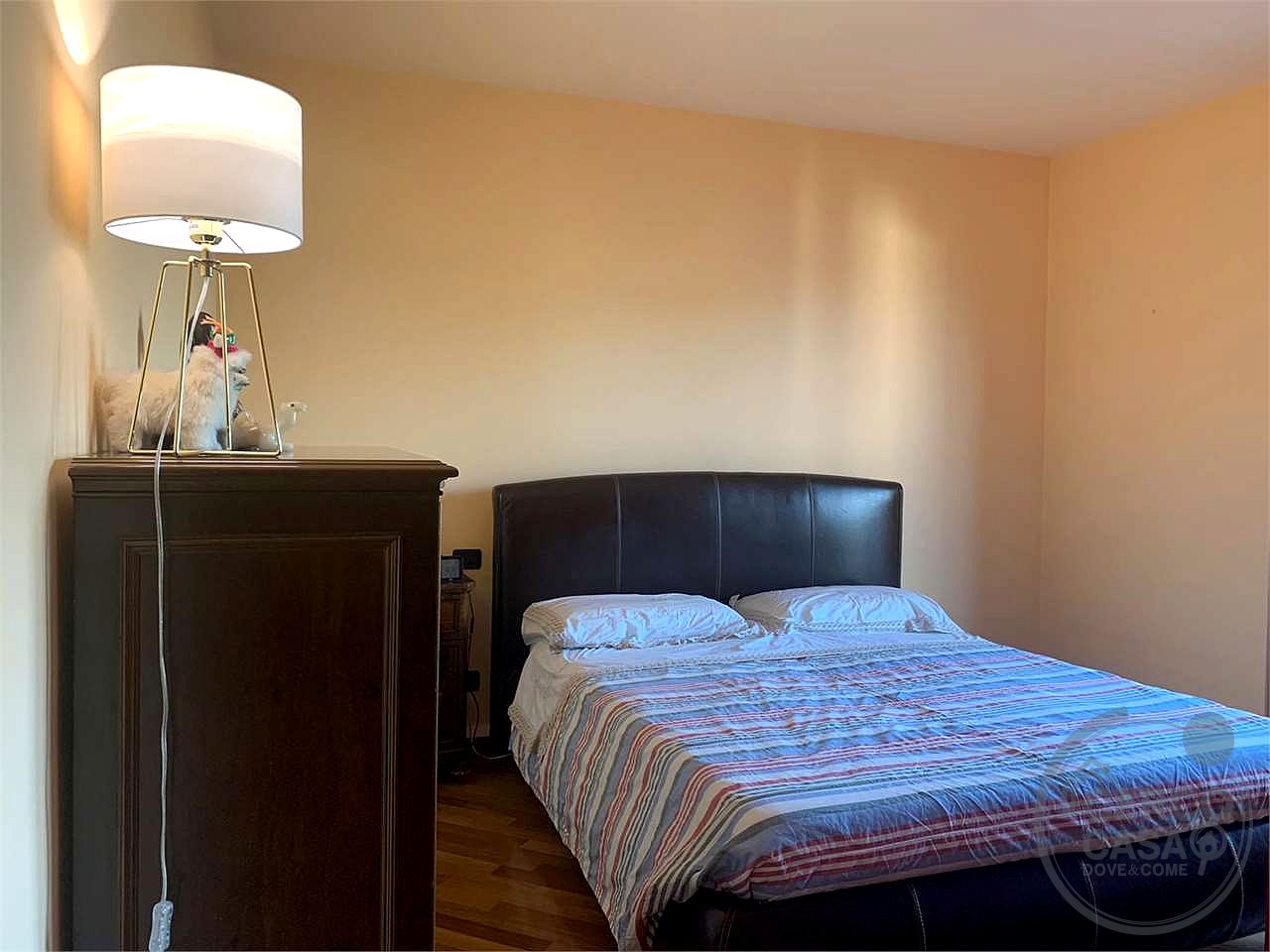 Prestigiosa villa indipendente parco, piscina e vista panoramica