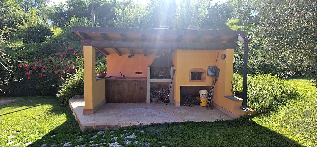 Prestigiosa villa indipendente parco, piscina e vista panoramica