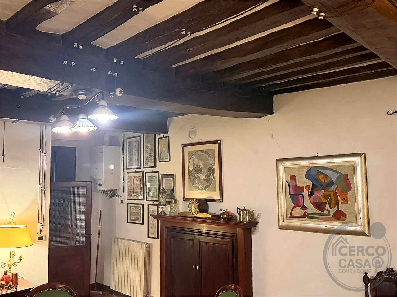 Appartamento ristrutturato con ingresso indipendente nel centro storico di Piegaro