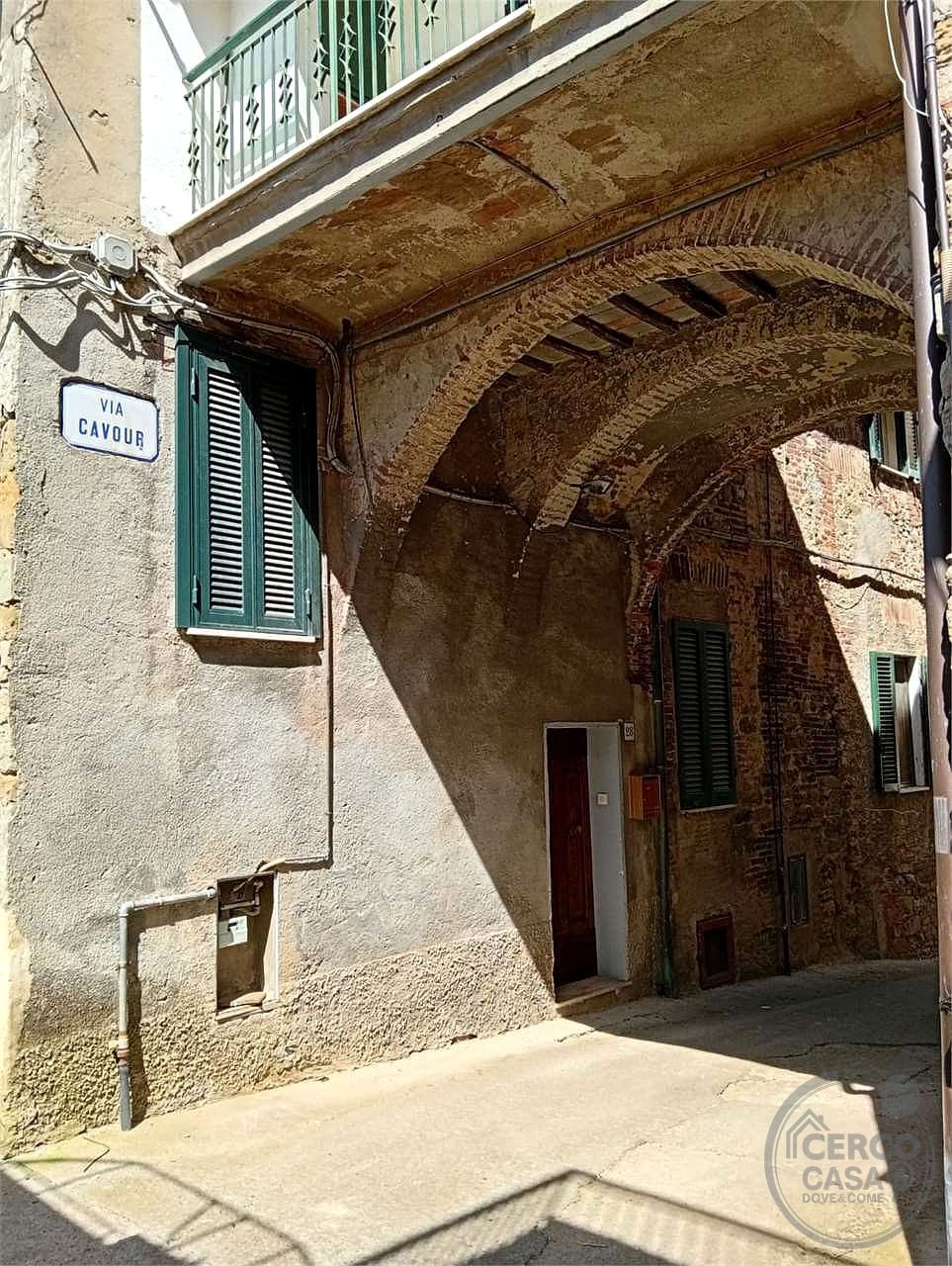 Appartamento ristrutturato con ingresso indipendente nel centro storico di Piegaro