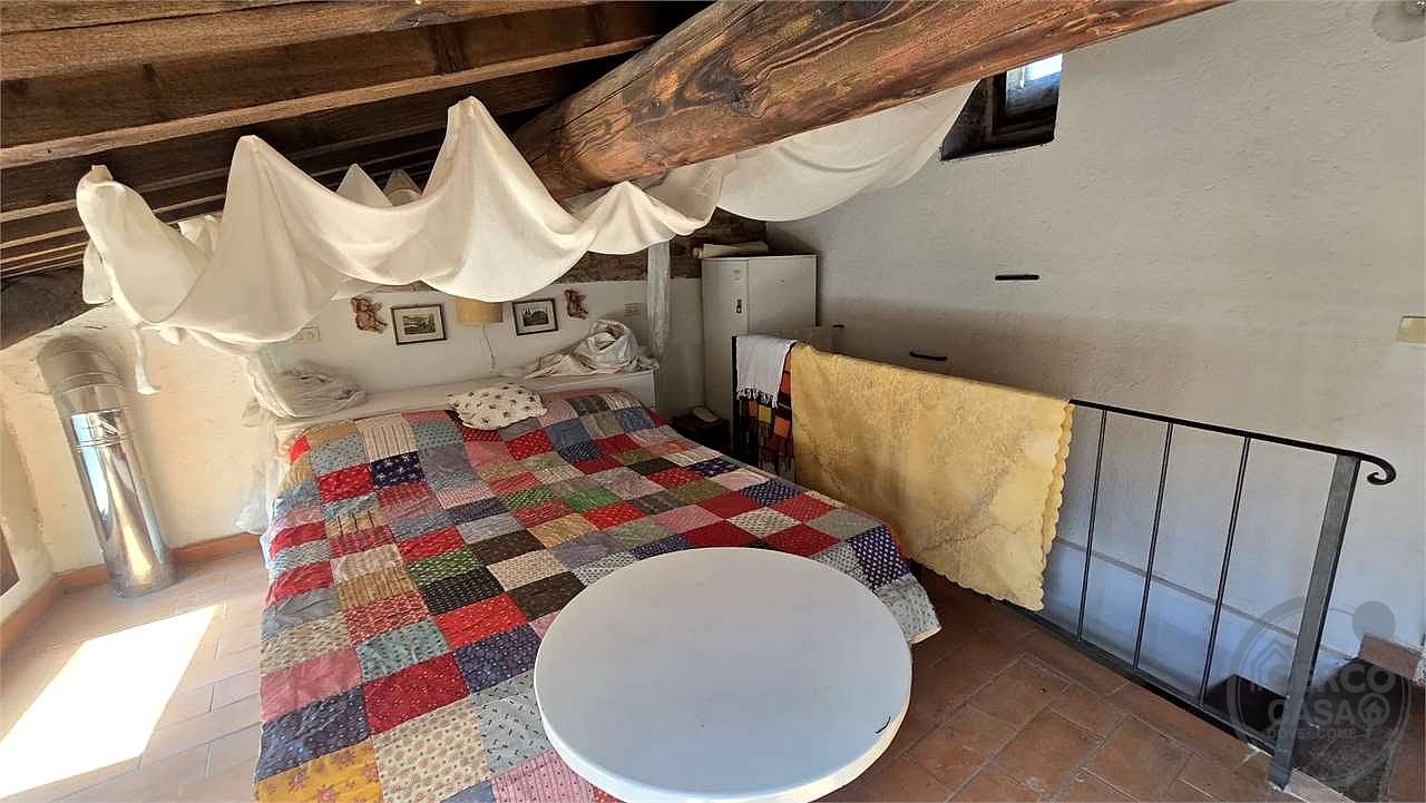 Appartamento su due piani in vendita centro storico Assisi