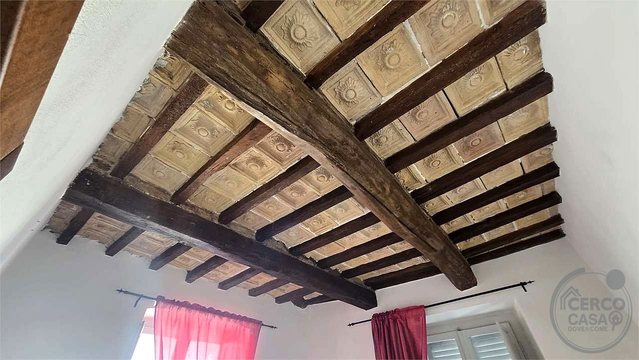 Appartamento su due piani in vendita centro storico Assisi