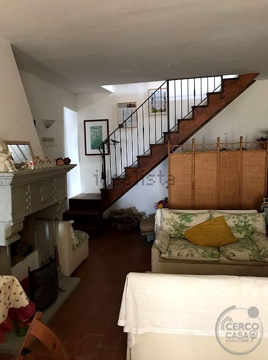Appartamento su due piani in vendita centro storico Assisi
