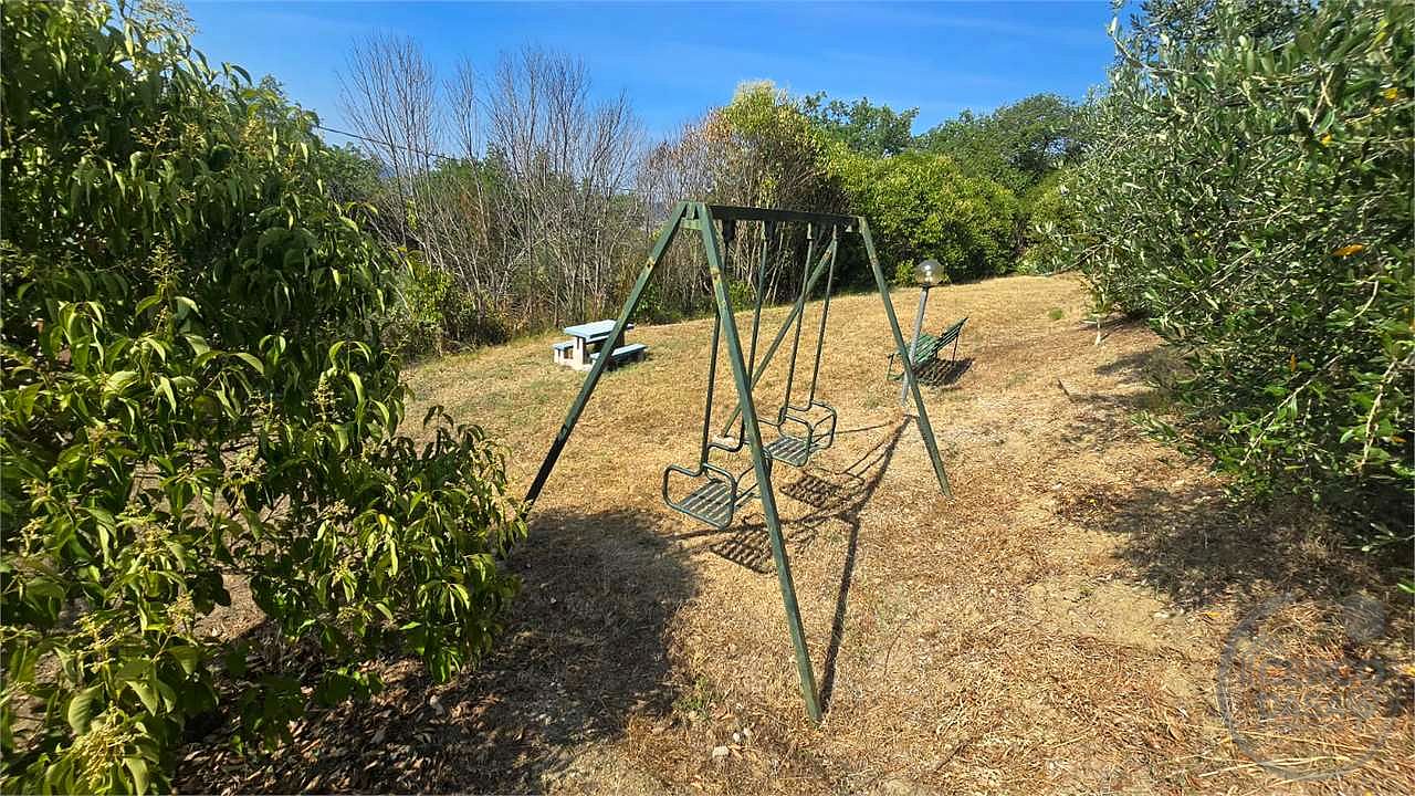 Casale in vendita con piscina a Montebitorno Magione Umbria