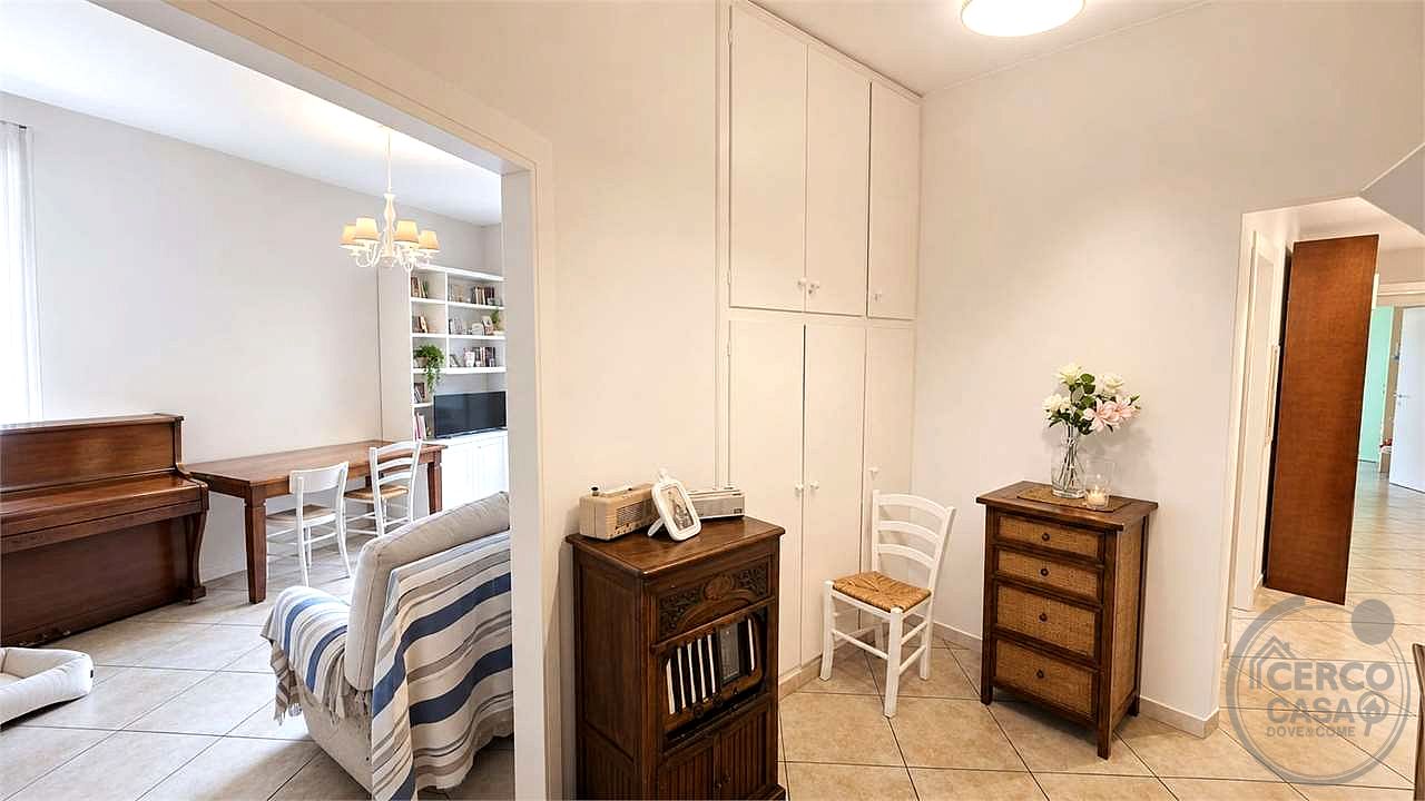 Ampio appartamento ristrutturato con garage e terrazzi – Tavernelle di Panicale