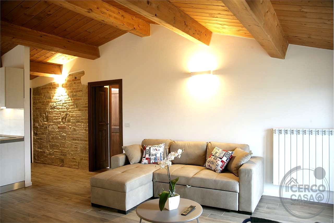 Prestigioso complesso immobiliare storico con affreschi del Perugino – Montevibiano Nuovo, Marsciano
