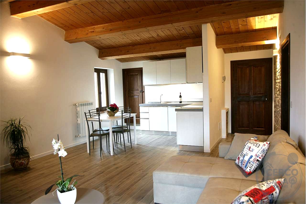 Prestigioso complesso immobiliare storico con affreschi del Perugino – Montevibiano Nuovo, Marsciano