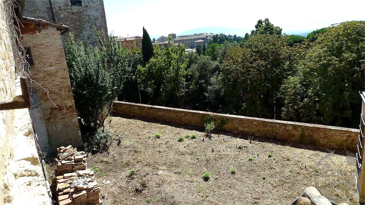 Corso Bersaglieri – Prestigiosa Dimora Storica nel Cuore di Perugia