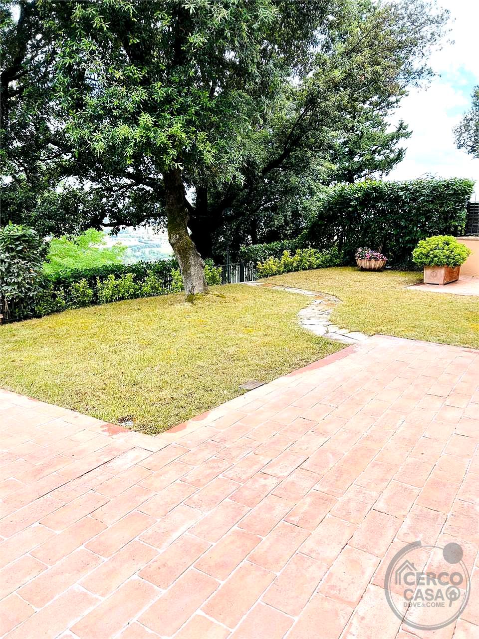 Appartamento con giardino in Castello